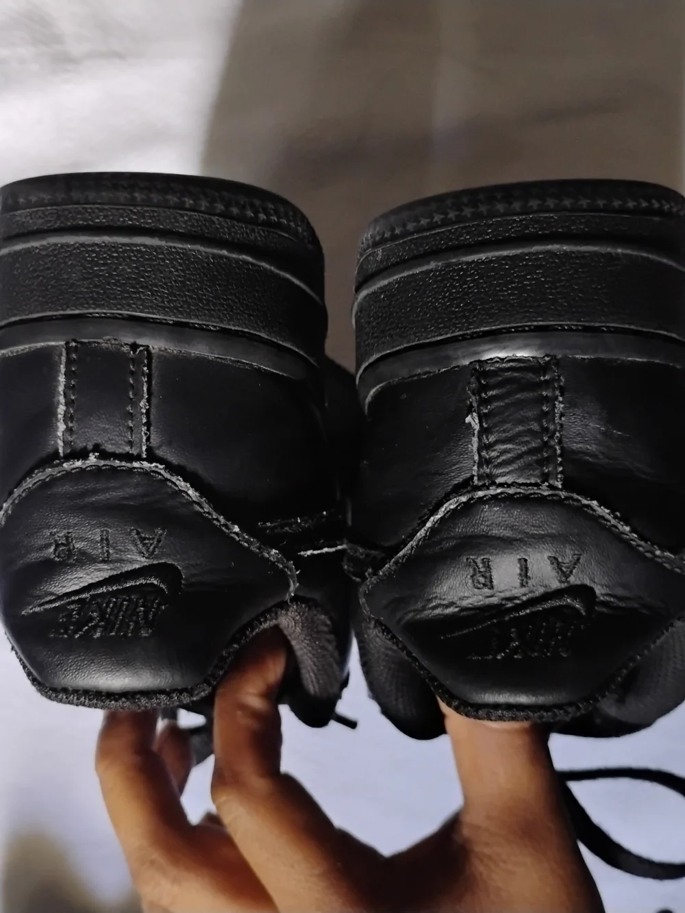 Nike Black Leather Low-Top Sneakers